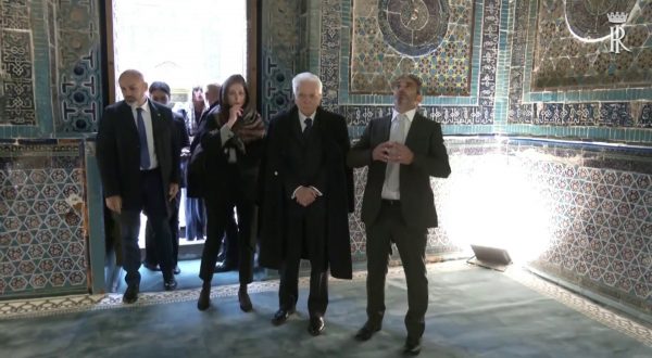 Uzbekistan, Mattarella visita complesso monumentale Shah-i-Zinda