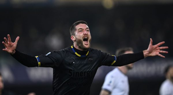 Henry risponde a Zaccagni, Verona-Lazio 1-1