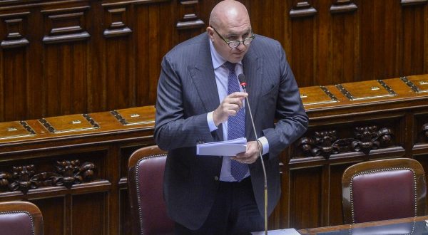 Crosetto “No attacco a magistratura, preoccupato per alcune tendenze”