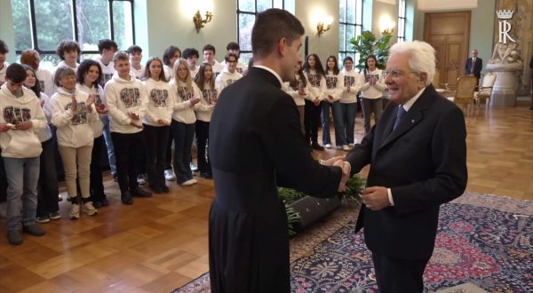 Mattarella incontra al Quirinale don Borghetto