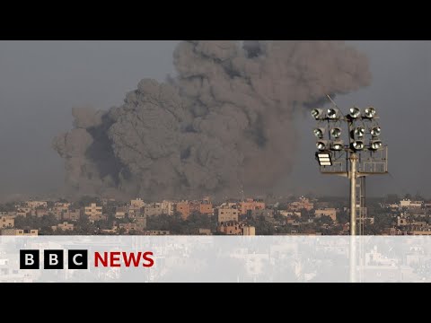 Israel orders Gaza civilians to flee centre of Khan Younis as tanks approach | BBC News