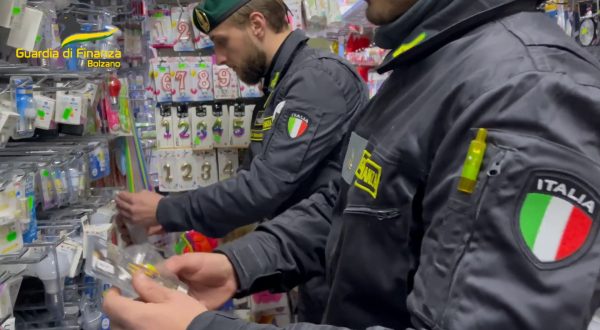 Bolzano, “Natale Sicuro”. Sequestrati 3mila prodotti pericolosi