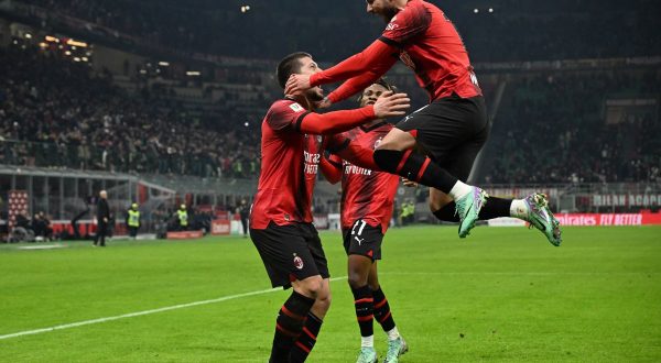 Milan ai quarti di Coppa Italia, battuto 4-1 il Cagliari