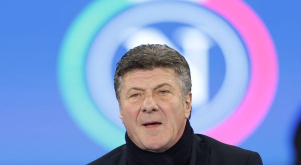 Mazzarri “Momento particolare ma vedremo un Napoli diverso”