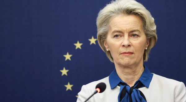 Ucraina, Von der Leyen “Kiev può prevalere, ma va sostenuta ancora”