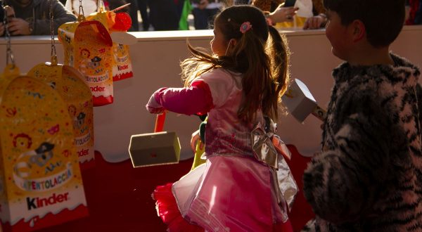 Il Carnevale Kinder porta il divertimento in tutta Italia