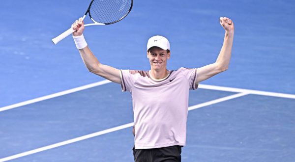 Sinner vince gli Australian Open, battuto Medvedev in finale