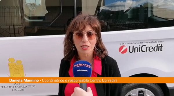 Unicredit dona un pulmino a Centro accoglienza per disabili di Palermo