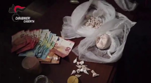 Caserta, operazione antidroga con 13 arresti