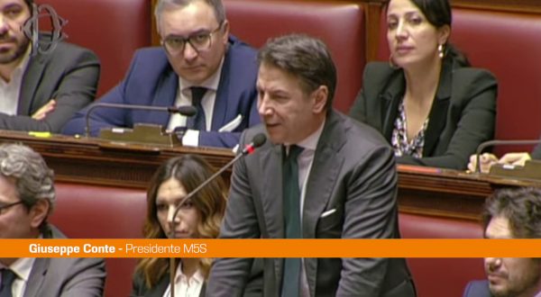 Conte “Meloni ha illuso gli italiani con ‘pacco’ di stabilità”