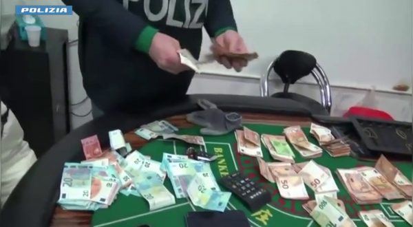 Gioco e scommesse illegali, 600 controlli e 66 denunce