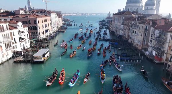 Carnevale di Venezia al via tra magia e tradizione