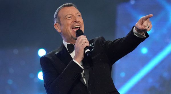 Sanremo, Amadeus “I trattori? Se vengono li faccio salire sul palco”