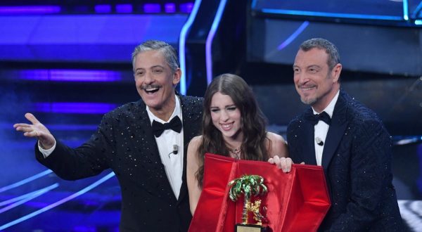 Sanremo, ascolti record per la serata finale con 14 mln e 74.1% share