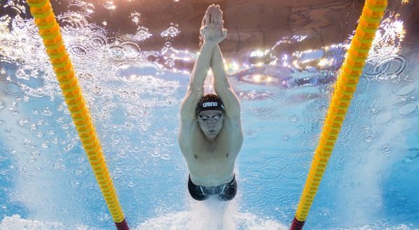 Martinenghi argento mondiale nei 100 rana, Quadarella scalpita