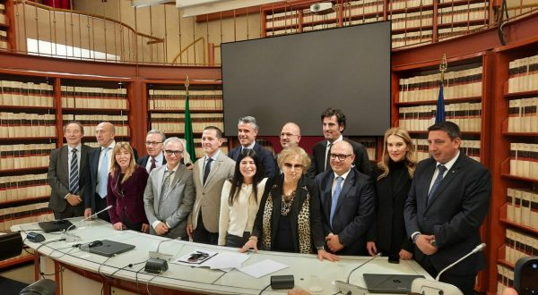 Commissione antimafia sigla intesa con Fondazione Falcone