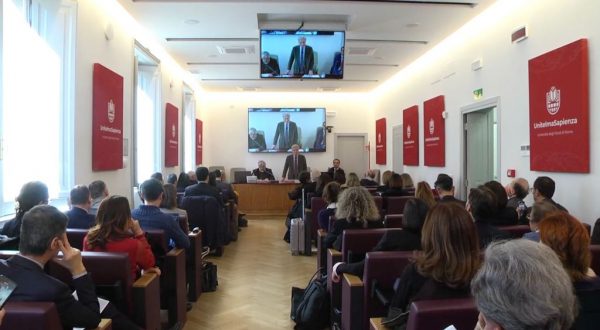 Lotta alla corruzione, docenti ed esperti a confronto a UnitelmaSapienza