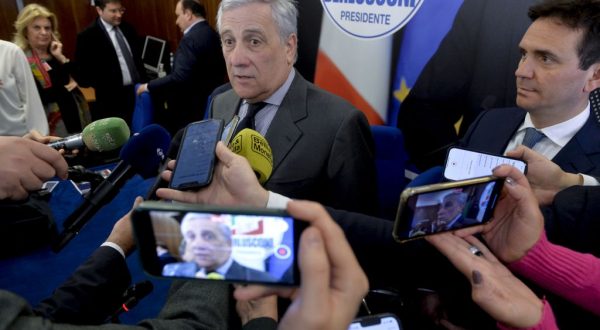 Ucraina, Tajani “Presto accordo con Kiev per sostegno e ricostruzione”