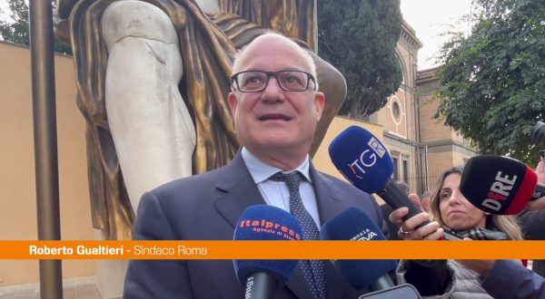 Gualtieri “Meravigliosa ricostruzione del Colosso di Costantino”