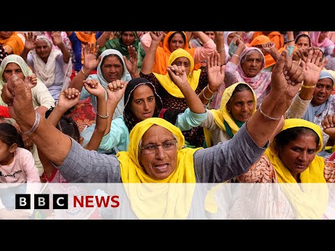 India police block roads as farmers threaten to march on capital | BBC News