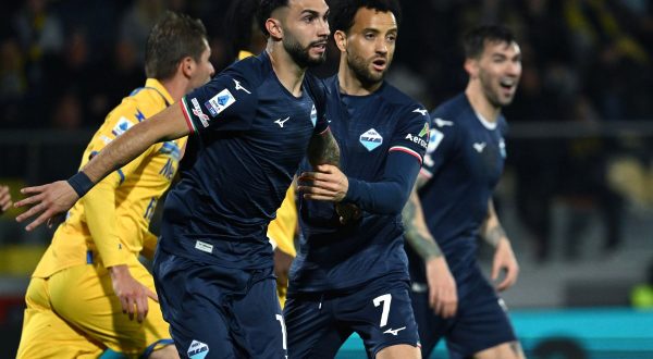 La Lazio passa 3-2 a Frosinone, doppietta di Castellanos