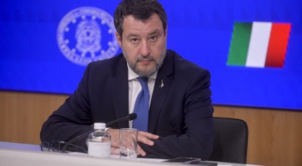 Codice della strada, via libera della Camera. Salvini “Grande soddisfazione”