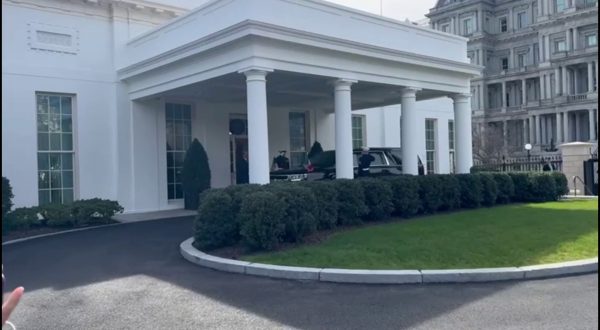 L’arrivo del premier Meloni alla Casa Bianca per l’incontro con Biden