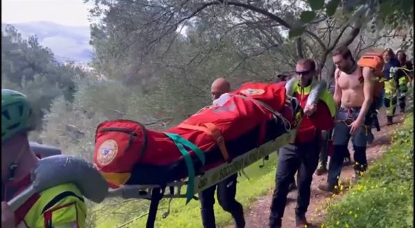 Climber ferito dopo caduta di 20 metri a Monte Pellegrino a Palermo