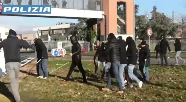 Monza, 14 Daspo a tifosi del Genoa per scontri del 10 dicembre scorso