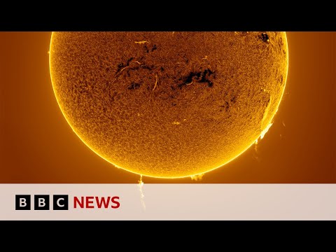 Stunning photos show the Sun like never before | BBC News