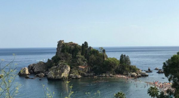 Riapre al pubblico l’Isola Bella di Taormina