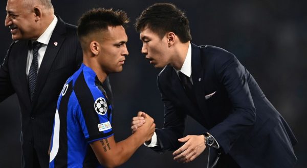 Zhang “Voci false su cessione Inter, continueremo a vincere”