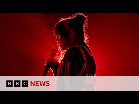 Billie Eilish to release new album with recycled vinyl | BBC News