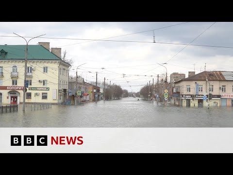 Russia and Kazakhstan hit with ‘worst floods in decades’ | BBC News