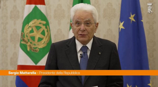 Mattarella “Libro strumento irrinunciabile di sapere e crescita”