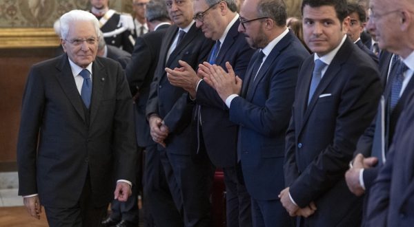 Standing ovation per Mattarella al congresso dell’Anm a Palermo