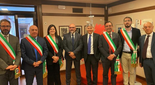 Unicredit sigla accordo con l’Associazione Italiana Città della Ceramica