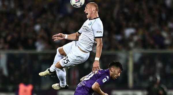 Gol ed emozioni, Fiorentina e Napoli si dividono la posta