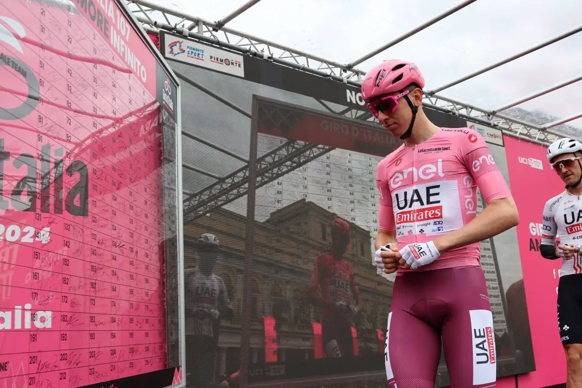 Pogacar vince la 15^ tappa con arrivo in salita a Livigno