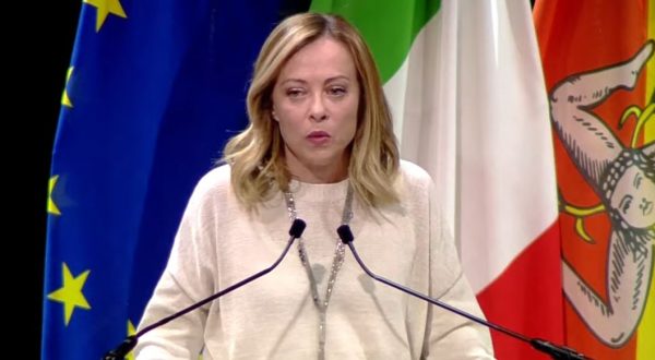 Meloni “L’accordo con la Sicilia è strategico, una grande occasione”