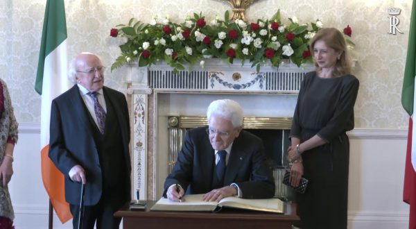 Mattarella incontra a Dublino il Presidente d’Irlanda Higgins