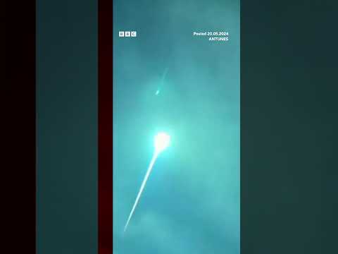 The European Space Agency said it appeared to be “a small piece of a comet.” #Space #BBCNews