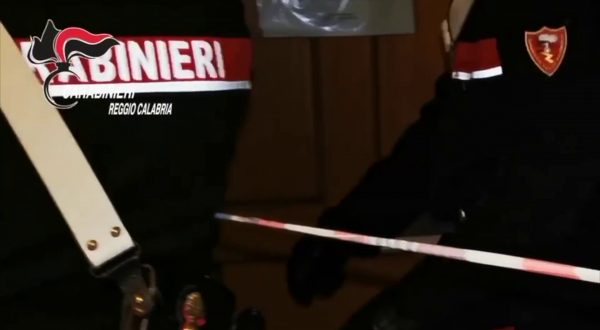 Operazione anti ‘ndrangheta nel reggino contro estorsioni e armi