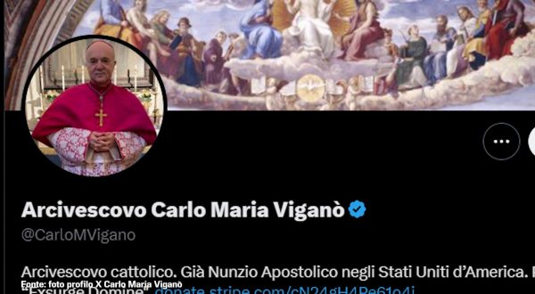 Monsignor Viganò accusato di scisma