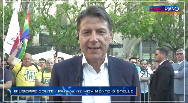 Conte “Governo fa guerra ai poveri, serve reddito di cittadinanza Ue”