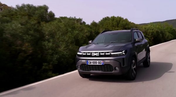 Dacia Duster, la terza generazione è a prova di consumi