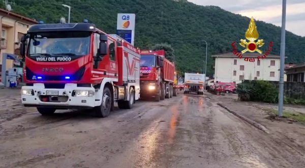 Maltempo, nel Bresciano allagato centro abitato. Soccorse 30 persone