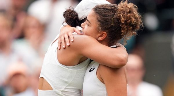 Keys si ritira, Paolini ai quarti di Wimbledon