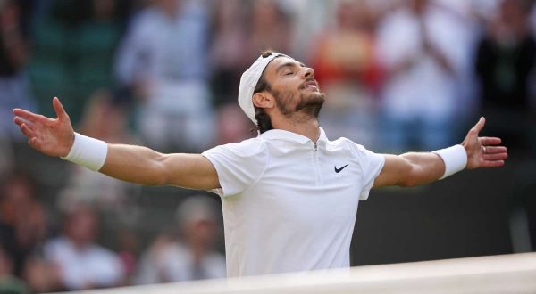 Musetti batte Fritz e vola in semifinale a Wimbledon