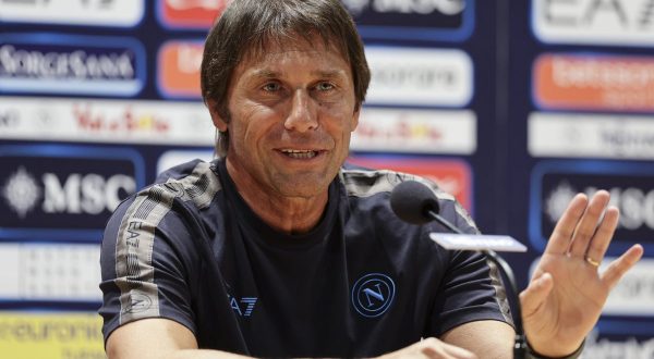 Conte “Ancora qualche scoria, ma l’obiettivo del Napoli è l’Europa”